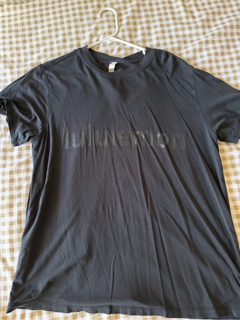 Black Lululemon t shirt